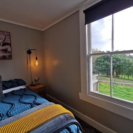 Crown Ridge Miners Cottage Karangahake ภายนอก รูปภาพ